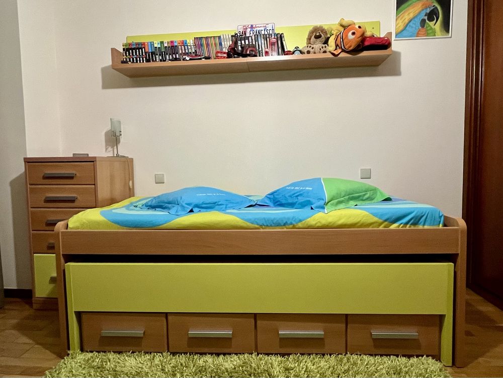 Mobília de quarto para criança ou adolescente