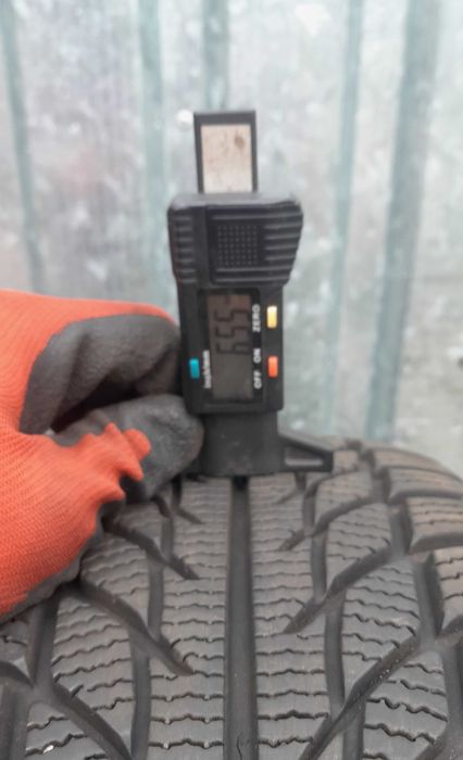 koła zimowe 195/60/15 Toyota Avensis Corolla E210 Prius Verso S 5x100