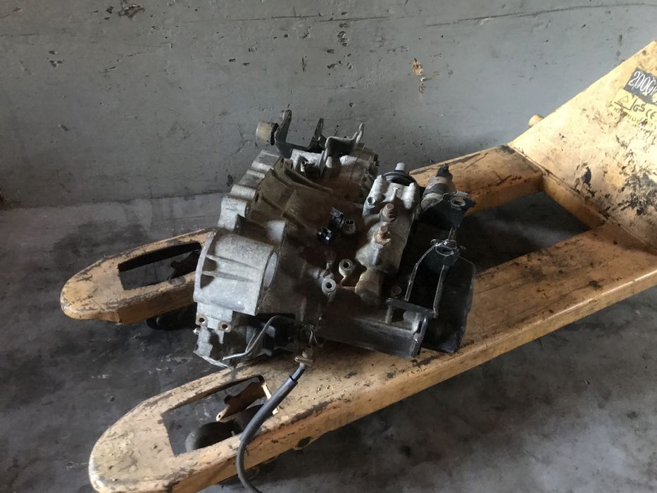 Caixa velocidades toyota corolla 2.0 d4d com garantia