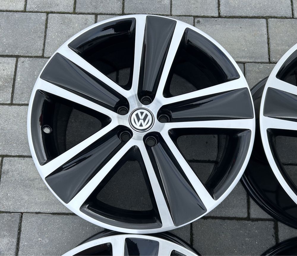 Oryginalne Felgi Volkswagen 17" 5x100 Polo T-cross Golf Rapid Fabia