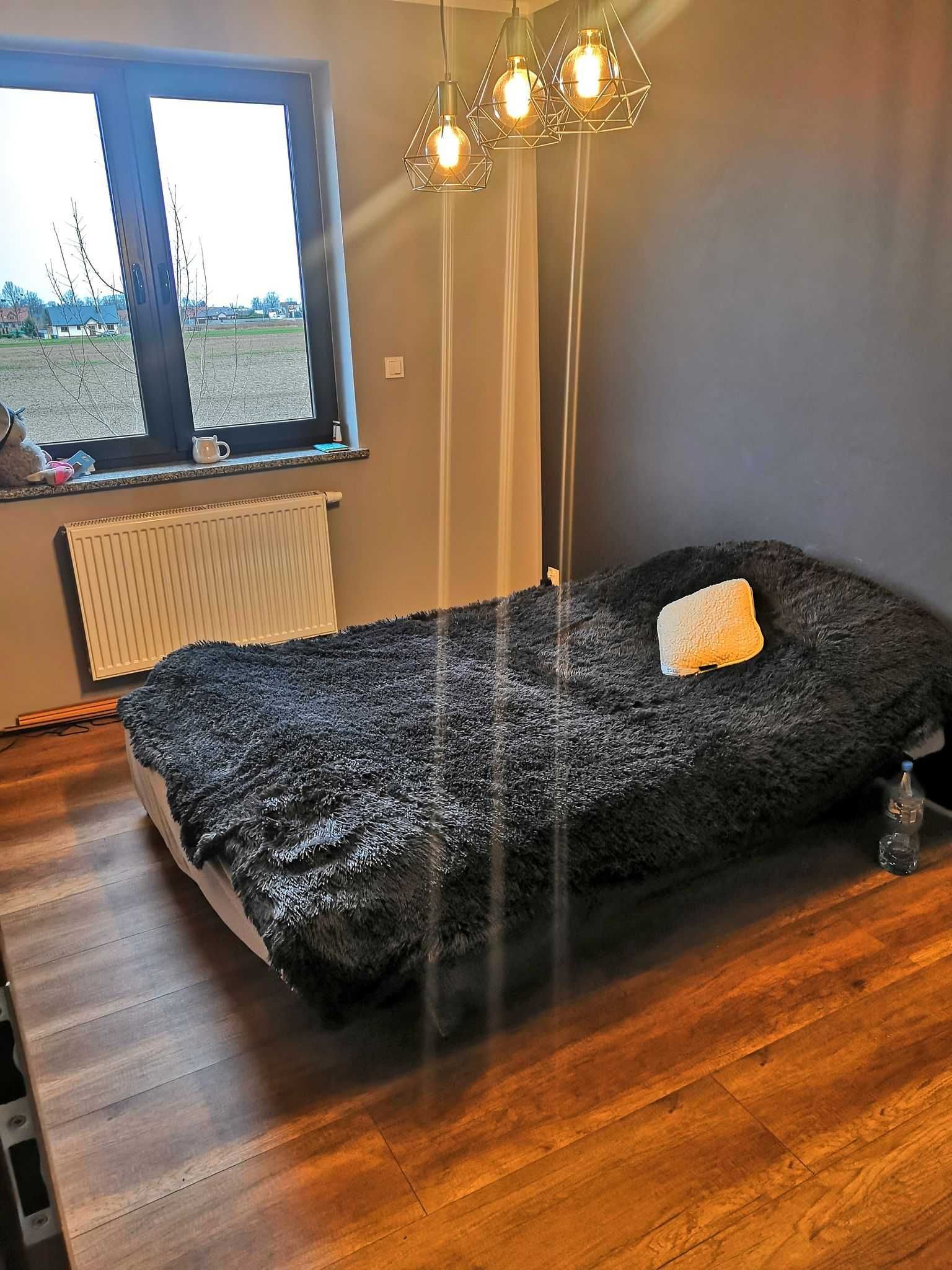 Wynajmę duże mieszkanie pod Wrocławiem  (Ligota Piękna) z ogródkiem