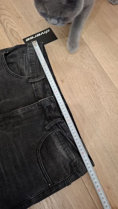 Spodnie Diverse Nowe 34/32