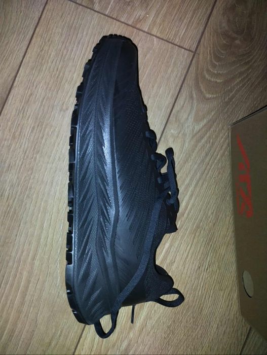 Lowa Fortux w rozmiarze 43,5 (27,3 cm) kolor czarny