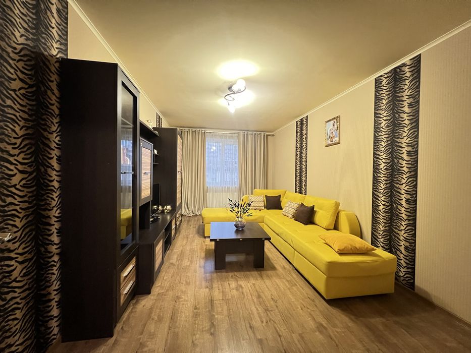 ЖК СОФІЯ 3 кімнатна,Дворівнева,Мінімальне оформлення,вул.Лесі Українки