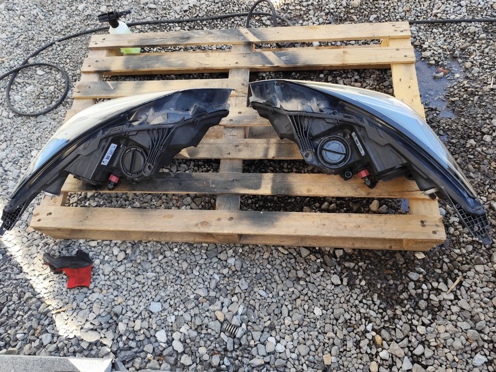 Lampa reflektor lewy prawy opel astra k 5 v