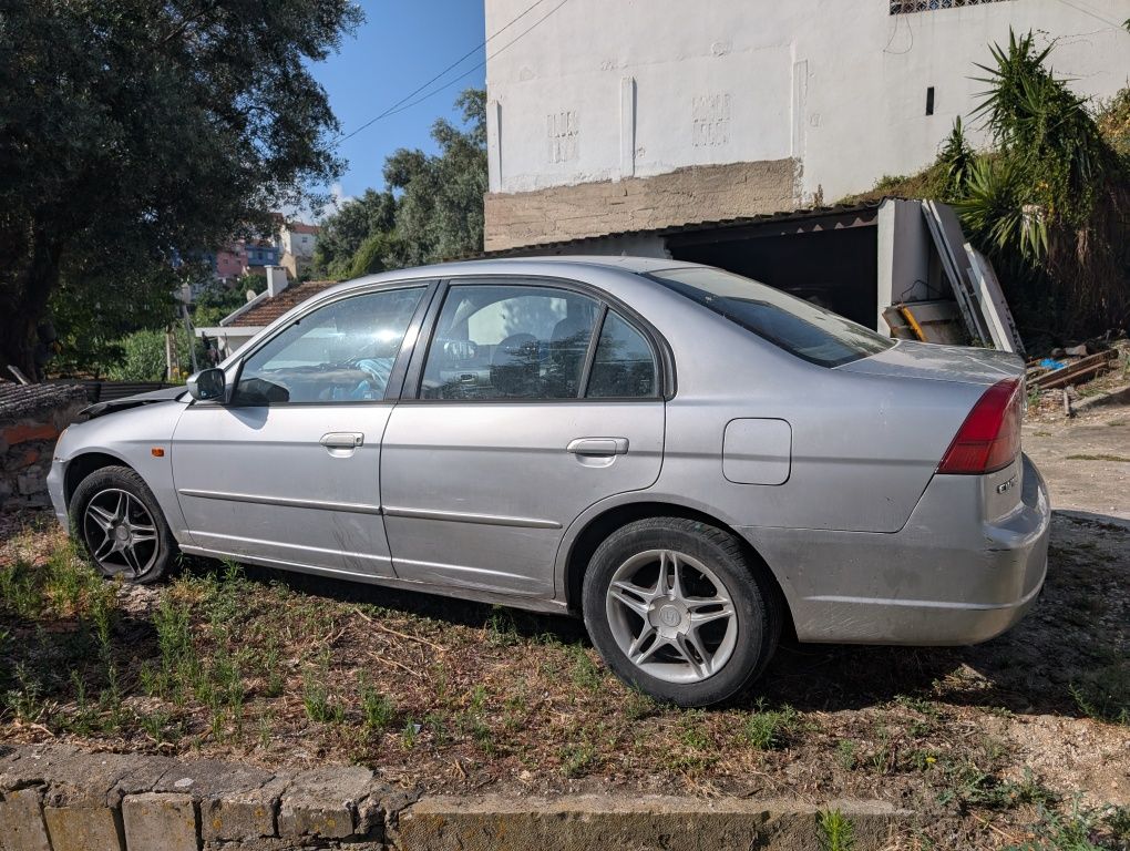 Honda Civic (Frente Batida)