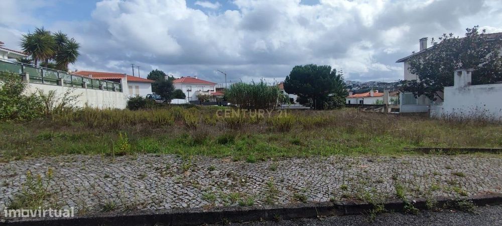 Terreno urbano com 650m2, Quinta da Mainça, Coimbra