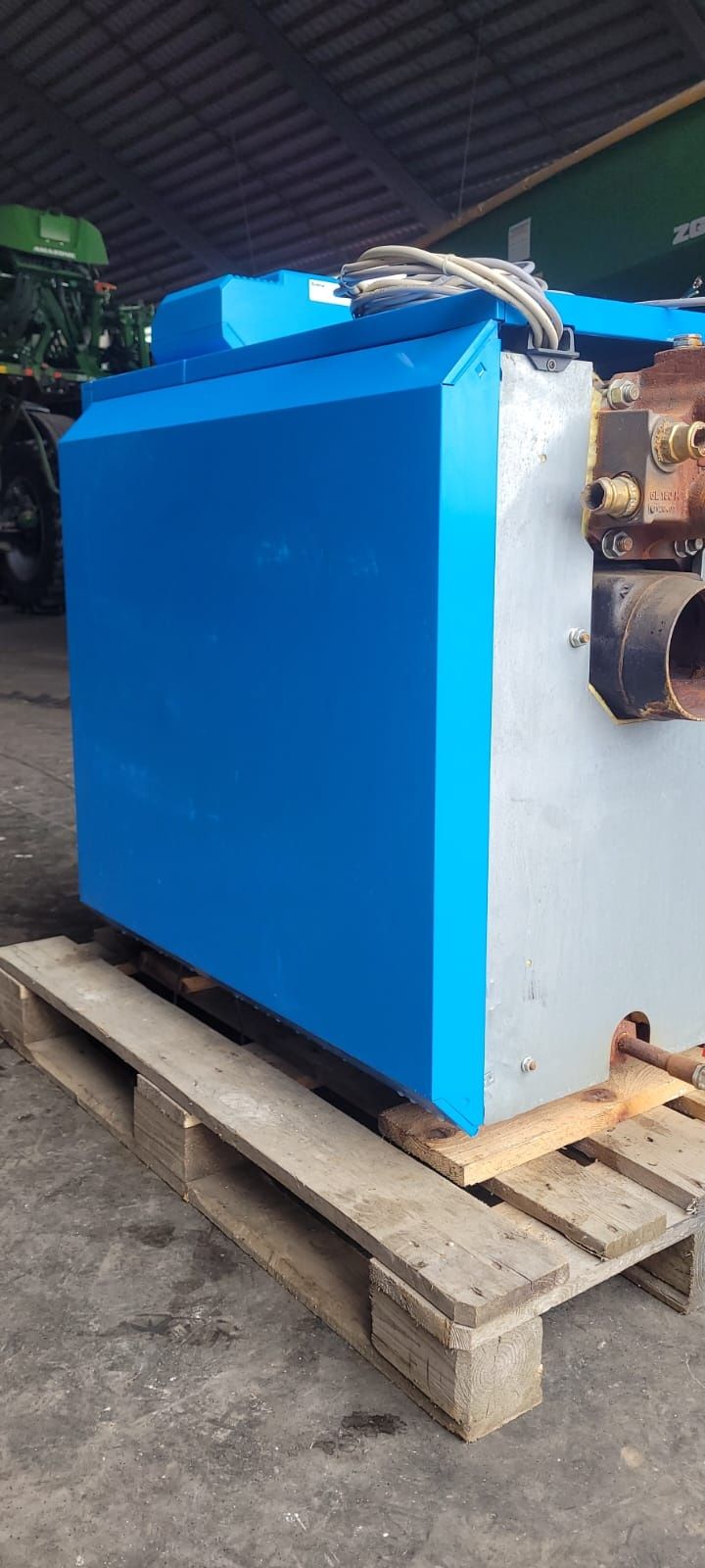 Kocioł Buderus – Olej Opałowy / Gaz – 100 kW – Austria