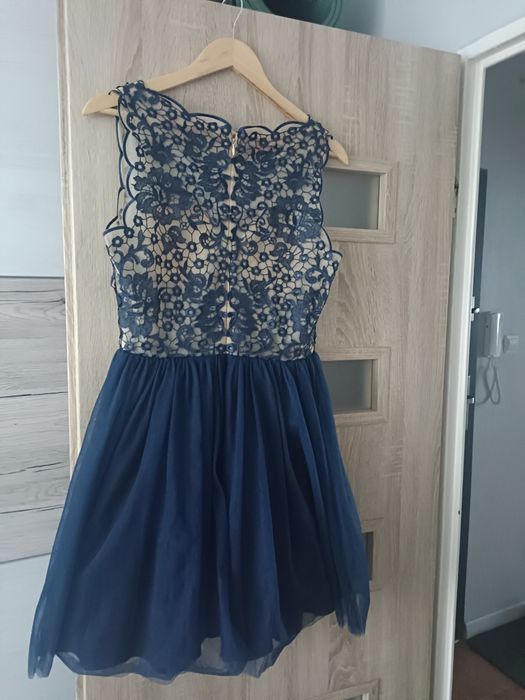 Elegancka sukienka tiulowa z koronką, granatowa, rozmiar uniwersalny