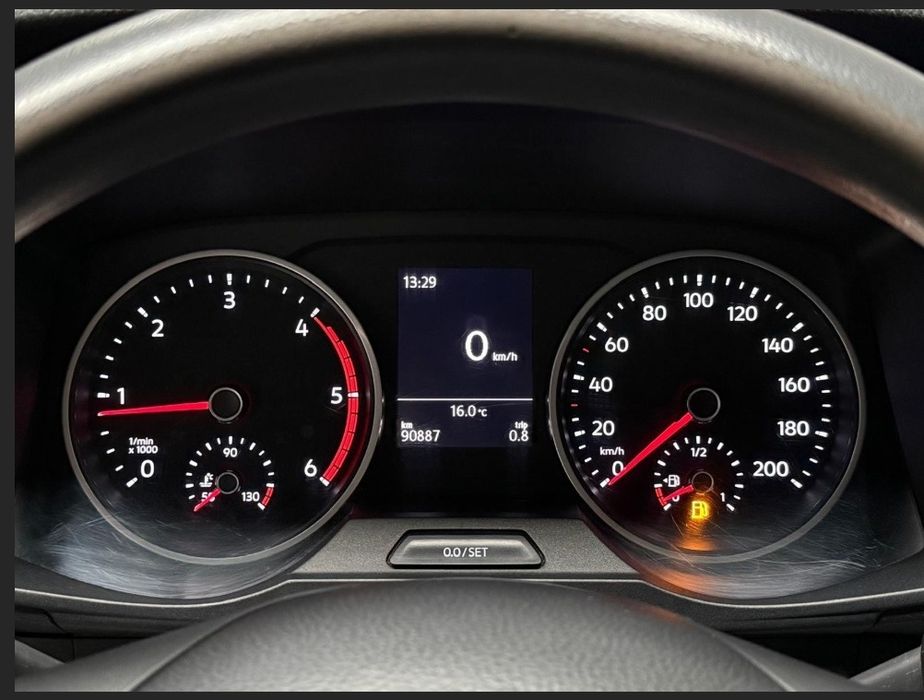 VW Crafter 2.0 .. 140 cavalos