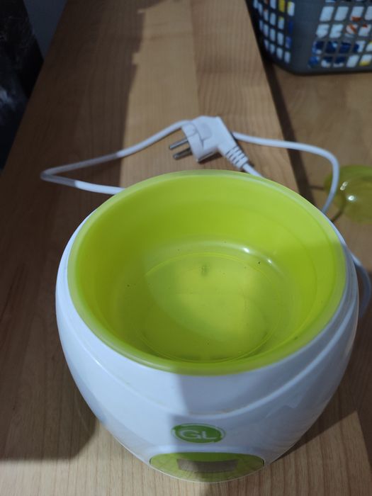 Aquecedor de biberões e de sopa para bebé