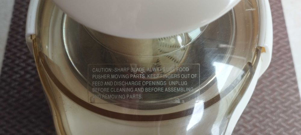 Соковижималка (соковыжималка,соковитискач)Taurus Ligua Fruits Іспанія.