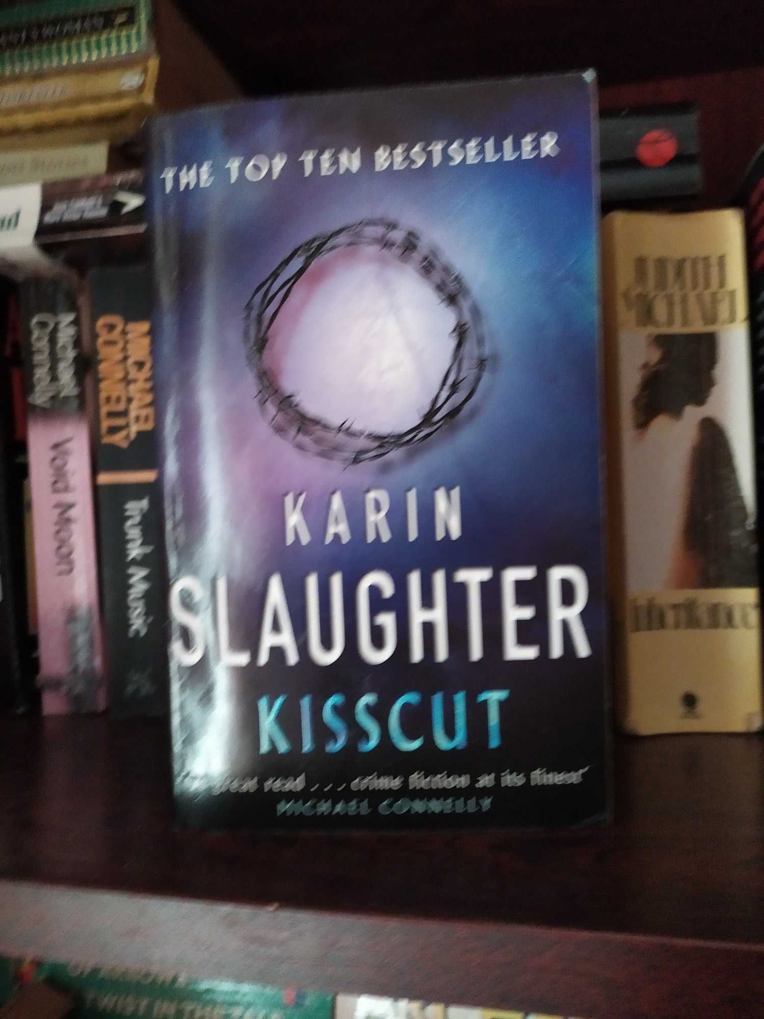 Karin Slaughter - Kisscut, A Faint Cold, Fear Faithless