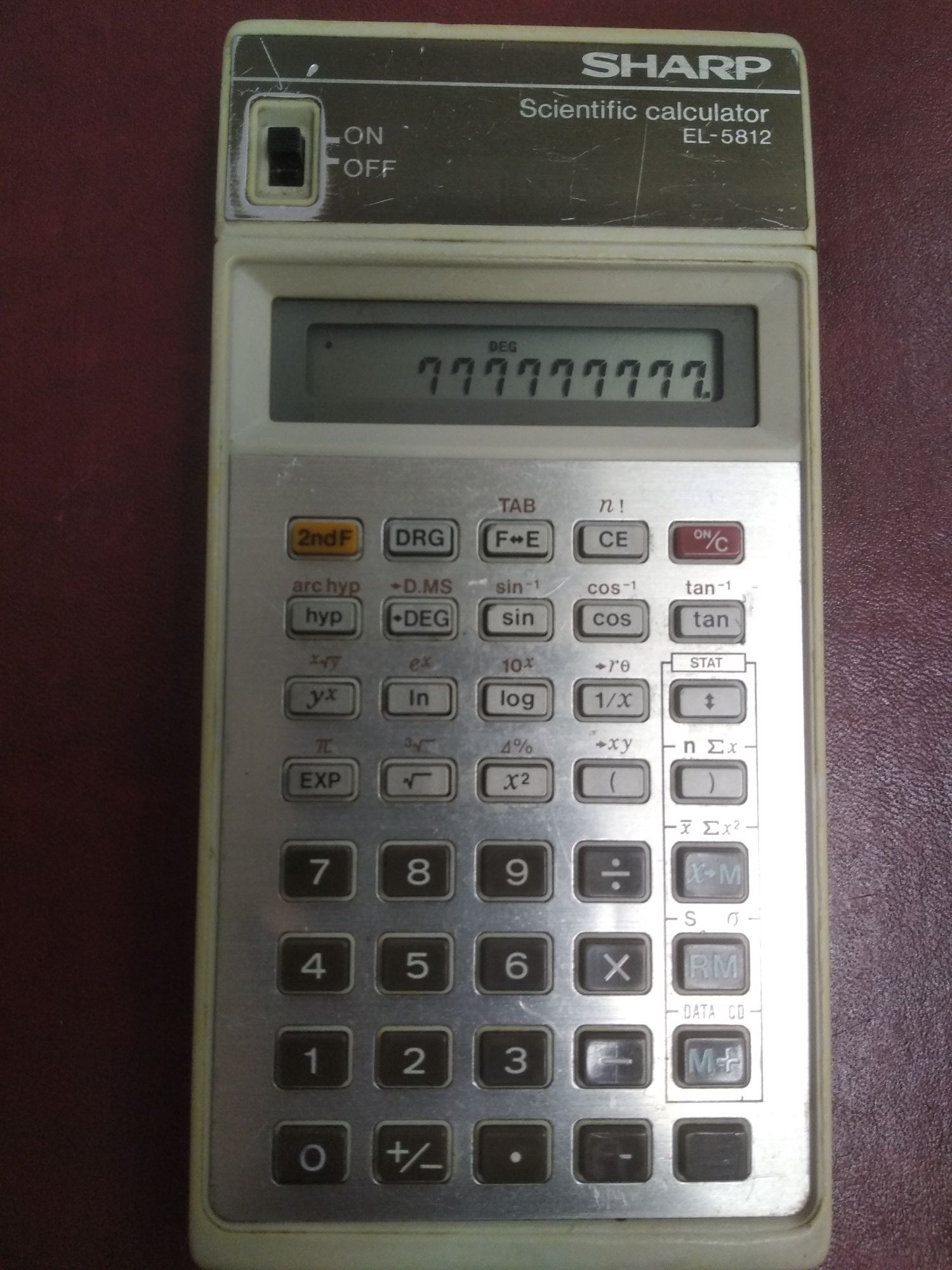 Раритетный калькулятор SharpEL-5812 Vintage Antique Calculator