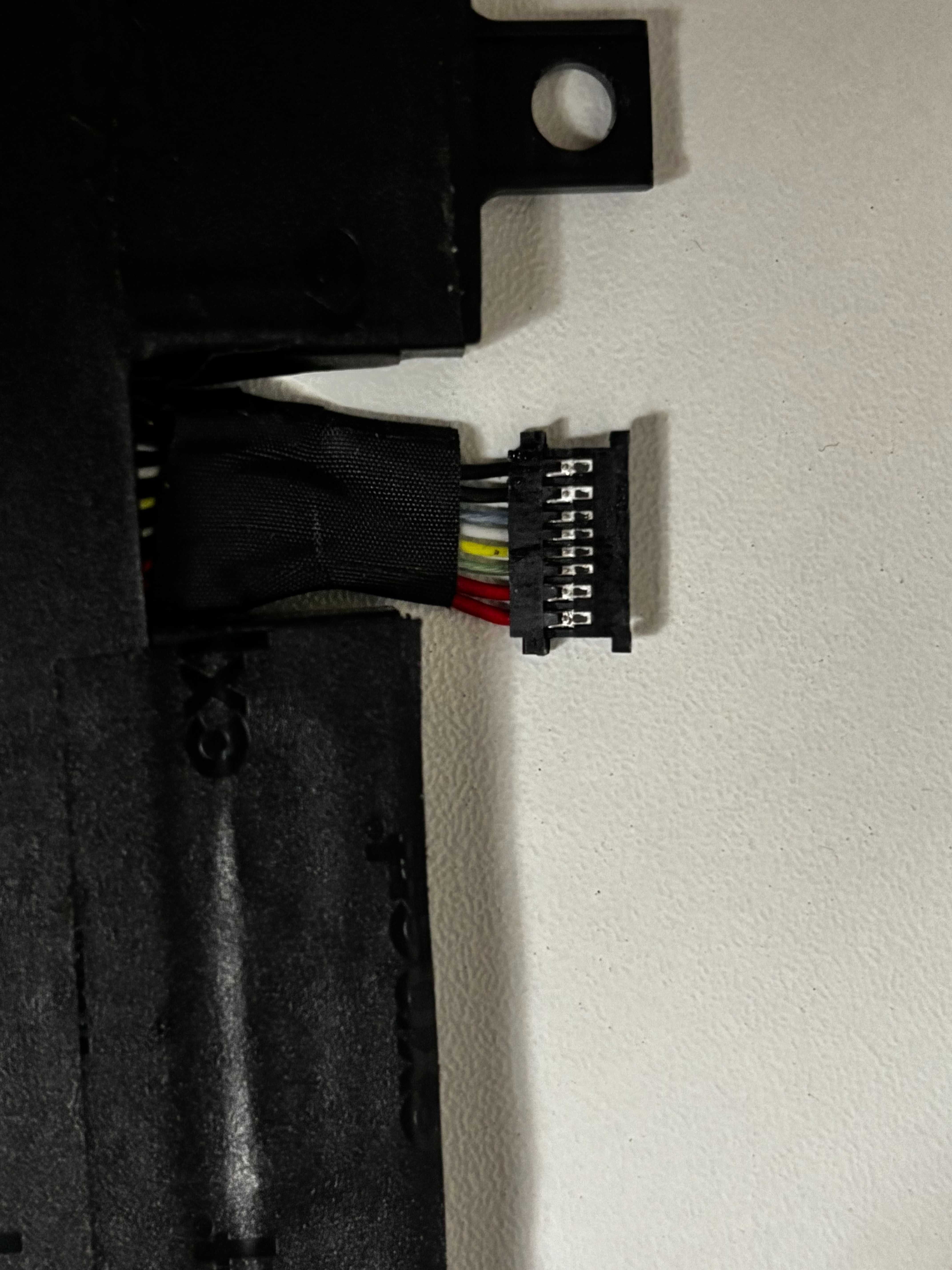 Батарея MSI BTY-M49 (знос 37% по aida ) оригінал