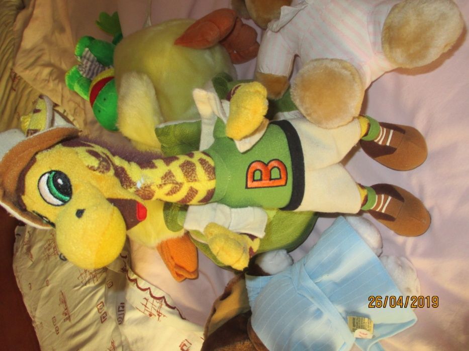 6 peluches para bébé muito bonitos