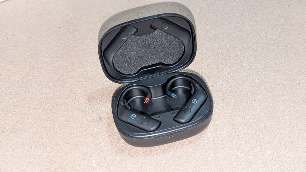 TRN BT20 Pro Bluetooth 5.3 TWS модуль для навушників 2 pin 0.78 мм