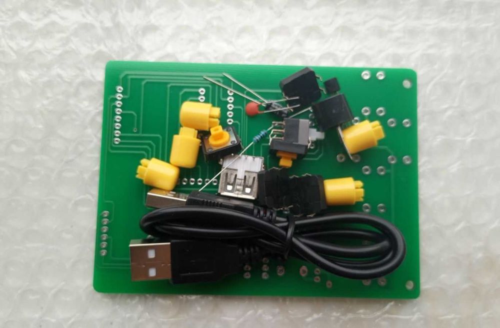 TETRIS ТЕТРИС набор на микроконтроллере для сборки корпус в комплекте