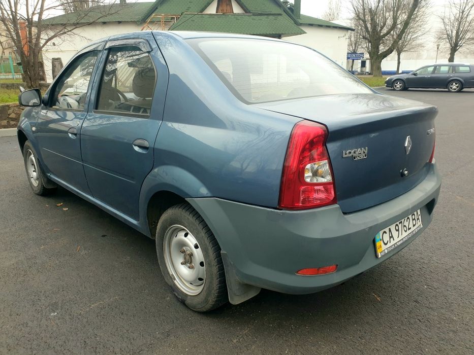 Renault Logan 2010p