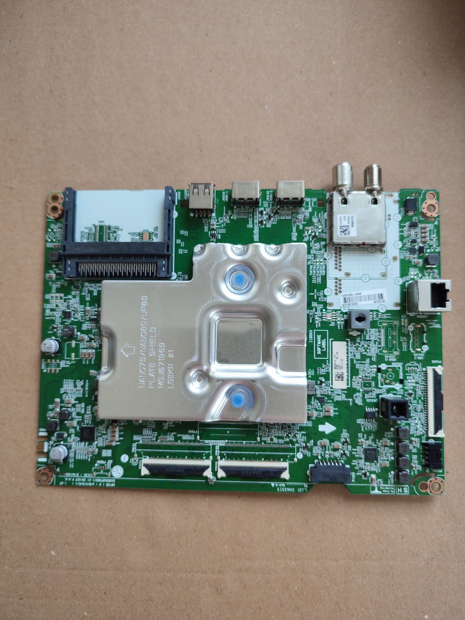 Плата до телевізора LG 43UP77009L EAX6948790611 nan075