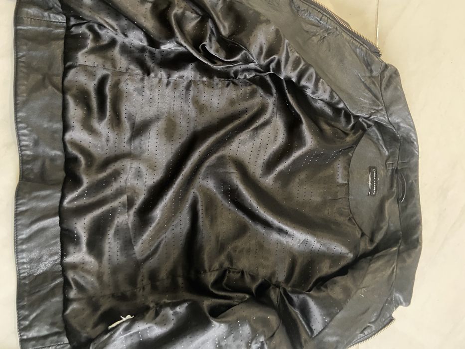 Casaco em pele ( Laura Clement)