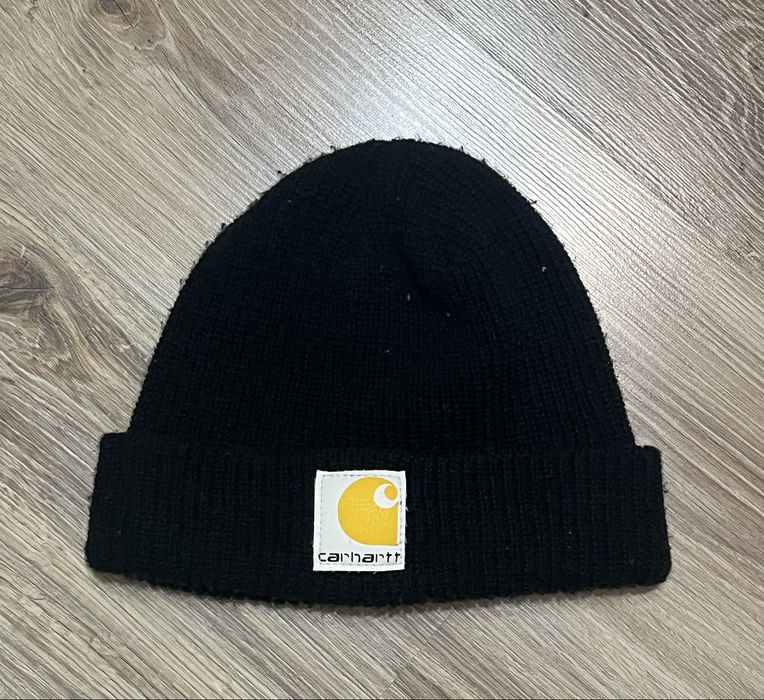 Шапка Carhartt чорна тепле