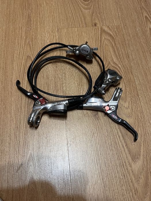 Hamulce hydrauliczne Avid Juicy Carbon