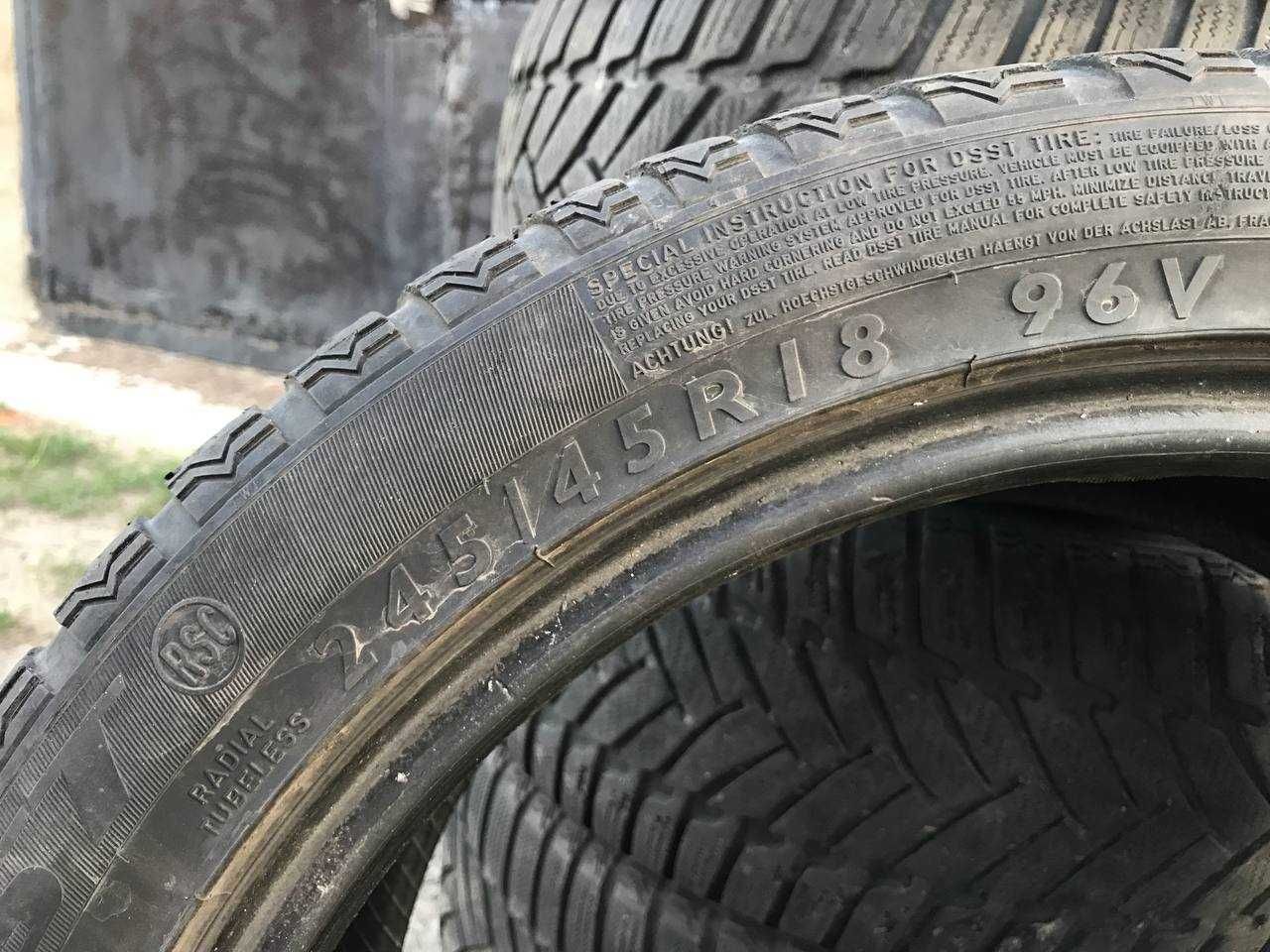 Комплект зимней резины Dunlop 245/45/R18  + запасной скат