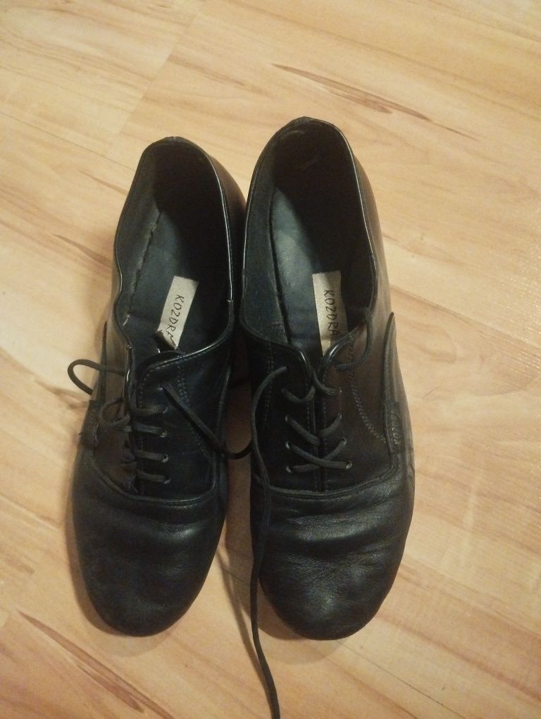 buty taneczne męskie  kozdra o rozmiarze 40