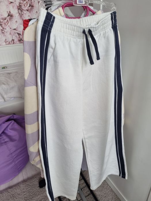 Одежда спортивно-повседневная! Штаны, худи!