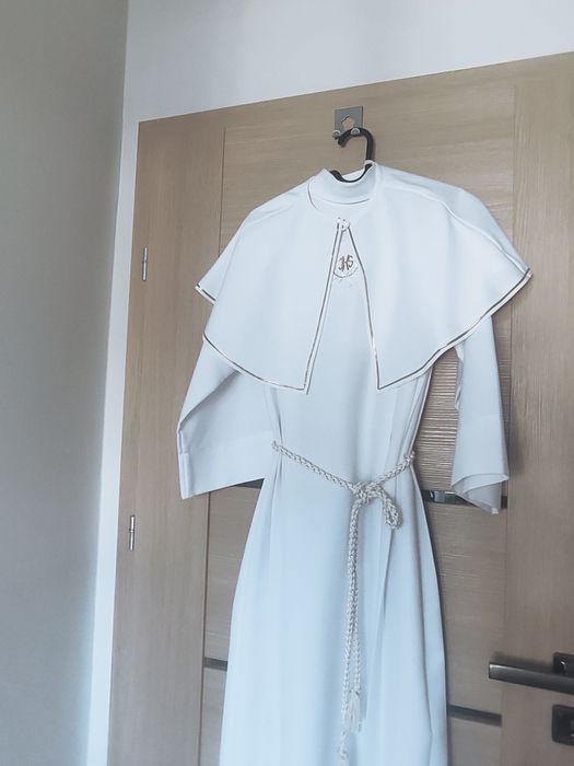 Alba komunijna dla chłopca dziewczynki uniwarsalna rozmiar 146