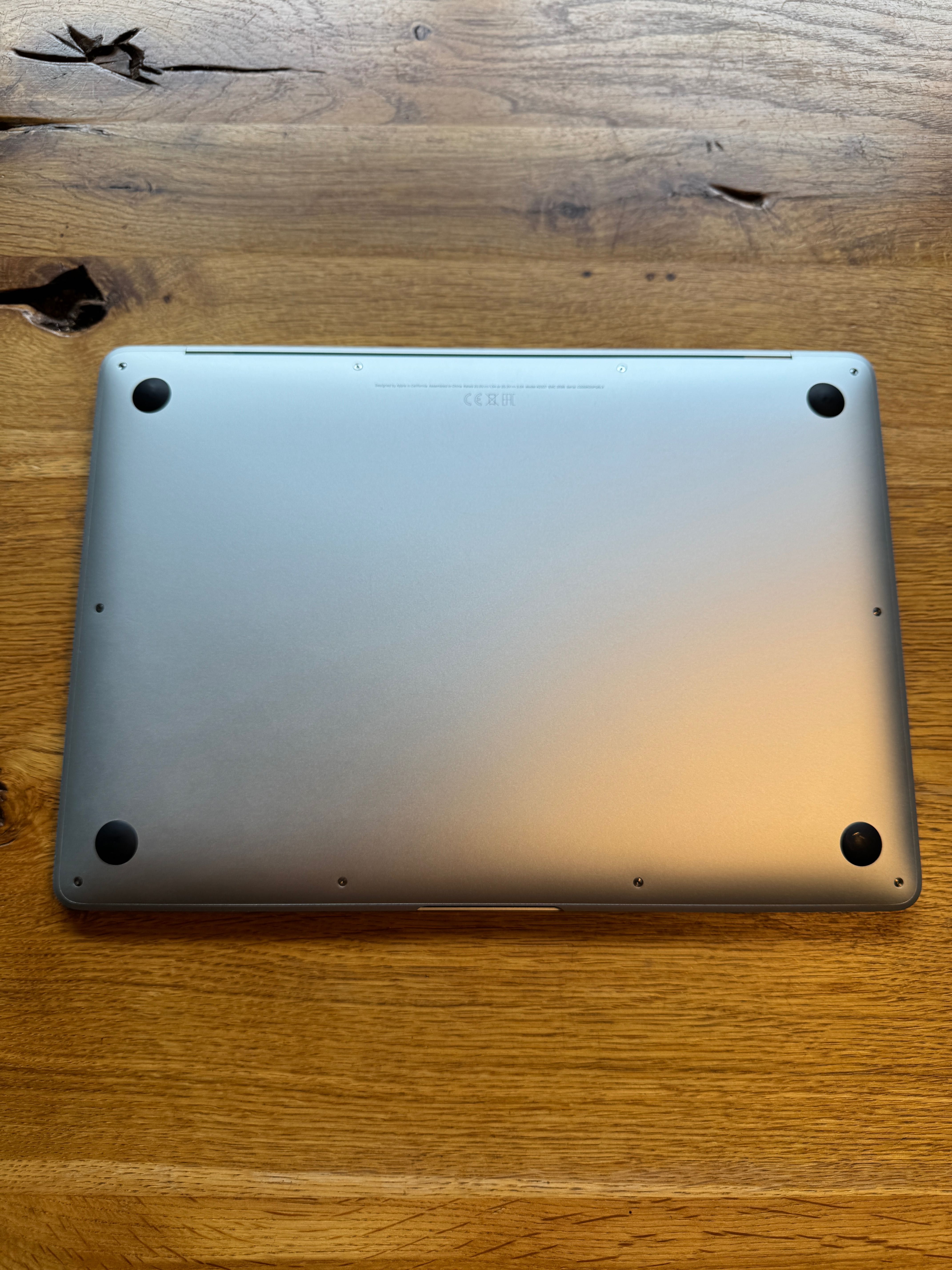 MacBook Air M1 2020/16GB/512GB/srebny