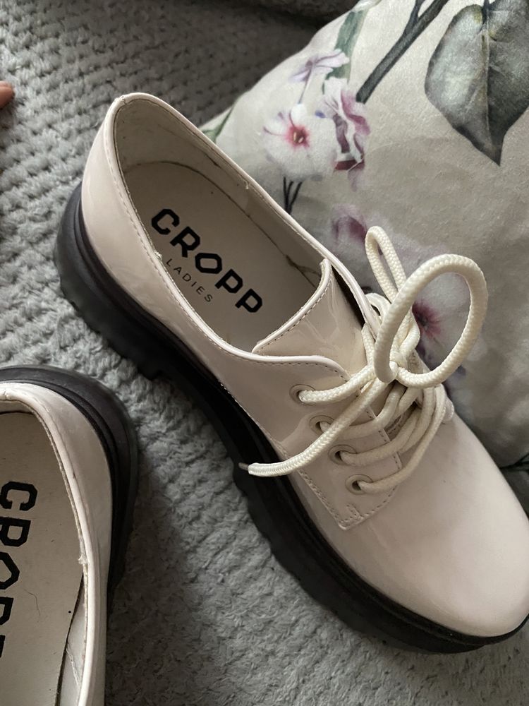 Buty Cropp Nowe rozmiar 39