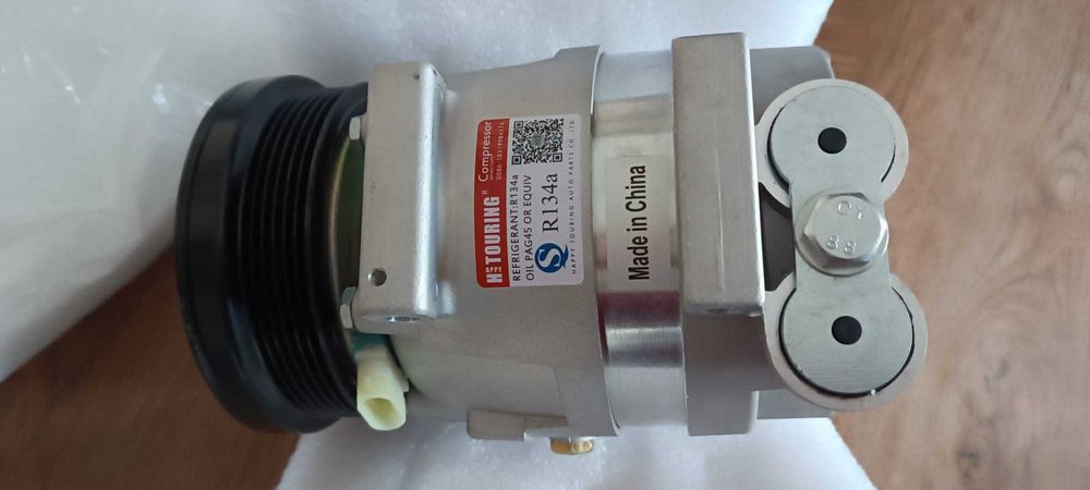 NOVO! Compressor Ar condi.  refrigerant:R134a OIL PAG45 OR EQuiv r134A