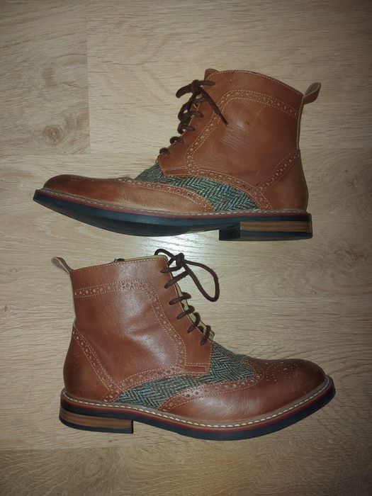 Мужские кожаные ботинки-броги с контрастным
твидовым узором «ёлочка».