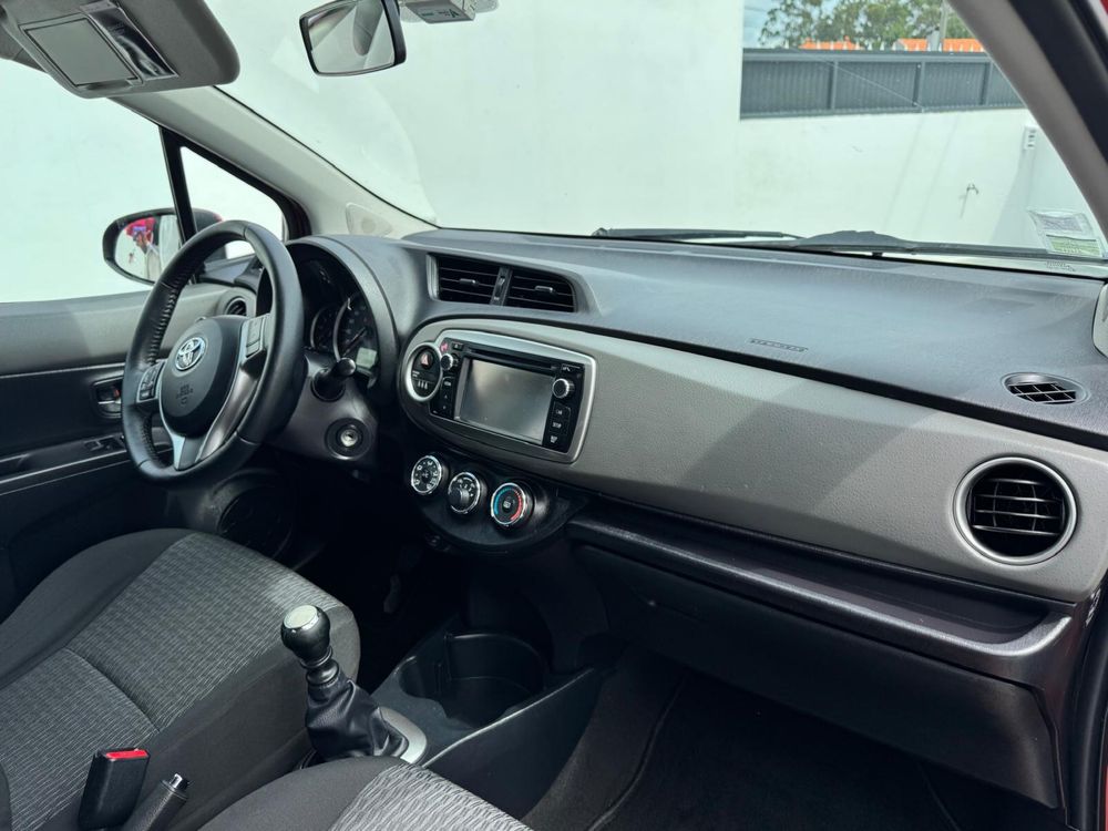 Toyota Yaris - Agosto 2014