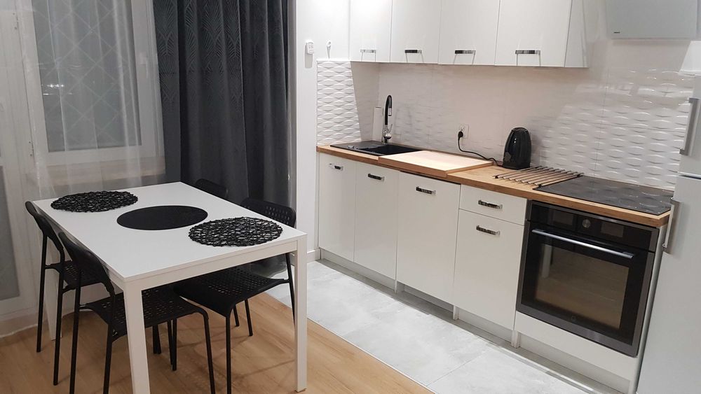 Wynajmę mieszkanie 2 pokoje w centrum Mińska Maz