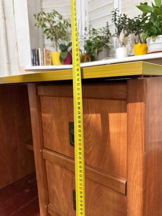 Продам письмовий стіл