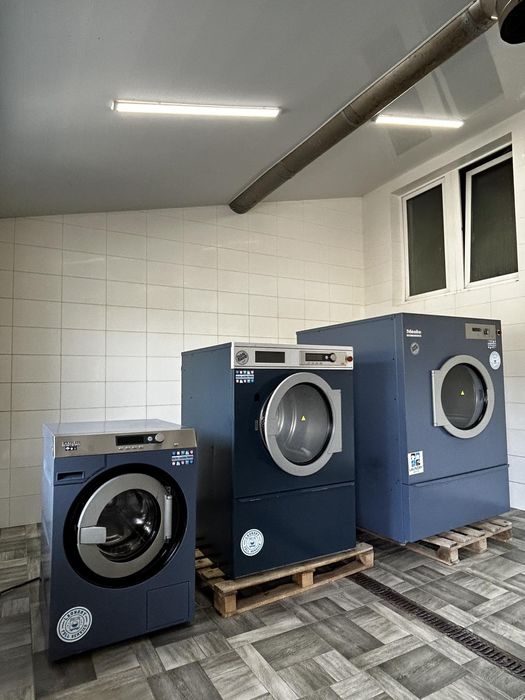 Професійна сушильна машина 14/16 кг Miele T5350