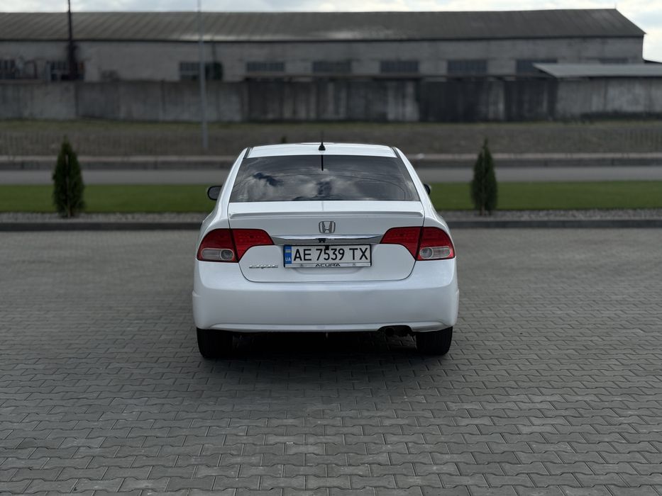 Продам Honda civic 4D