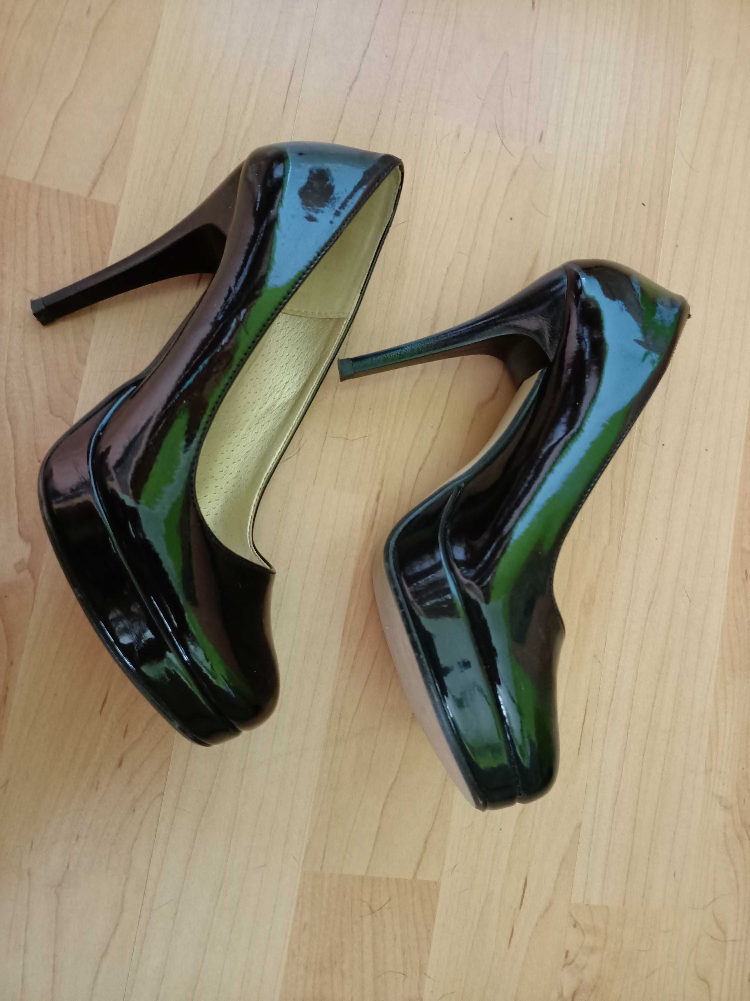 Buty damskie nowe 37