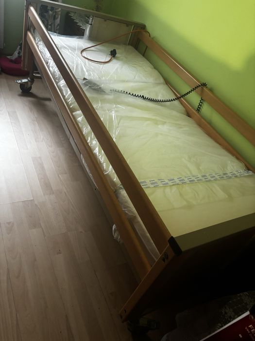 Łóżko rehabilitacyjne, łóżko szpitalne