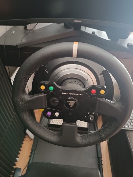 Volante Thrustmaster TM Leather 28 GT Wheel Add-on