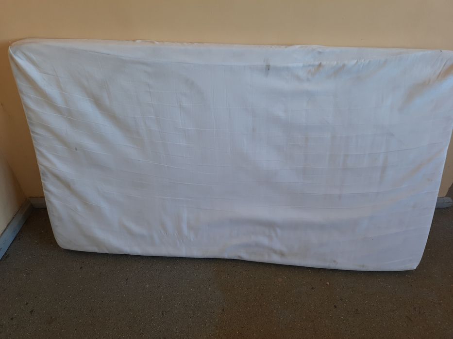 Materac 80x140x7 łóżka łóżeczka piankowy pokrowiec ściągany na zamek