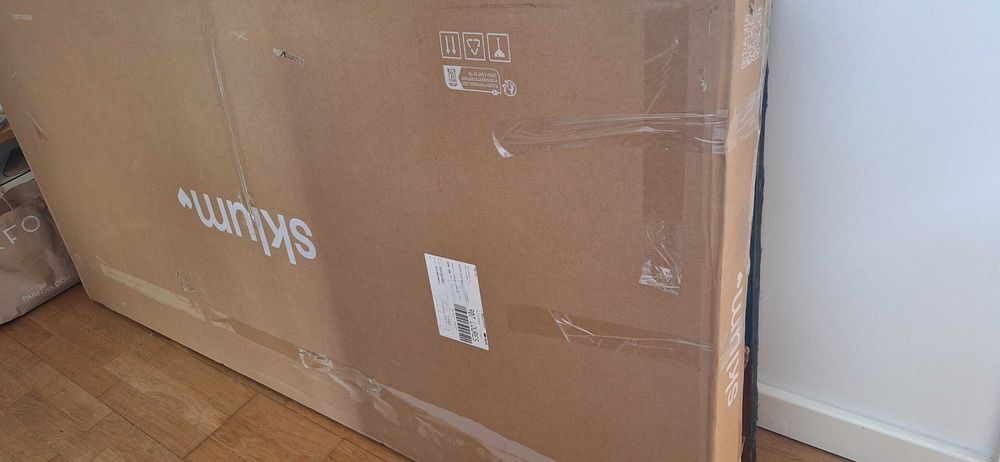 Estante Modular da SKLUM /  Modular Wall Shelving Unit in Steel