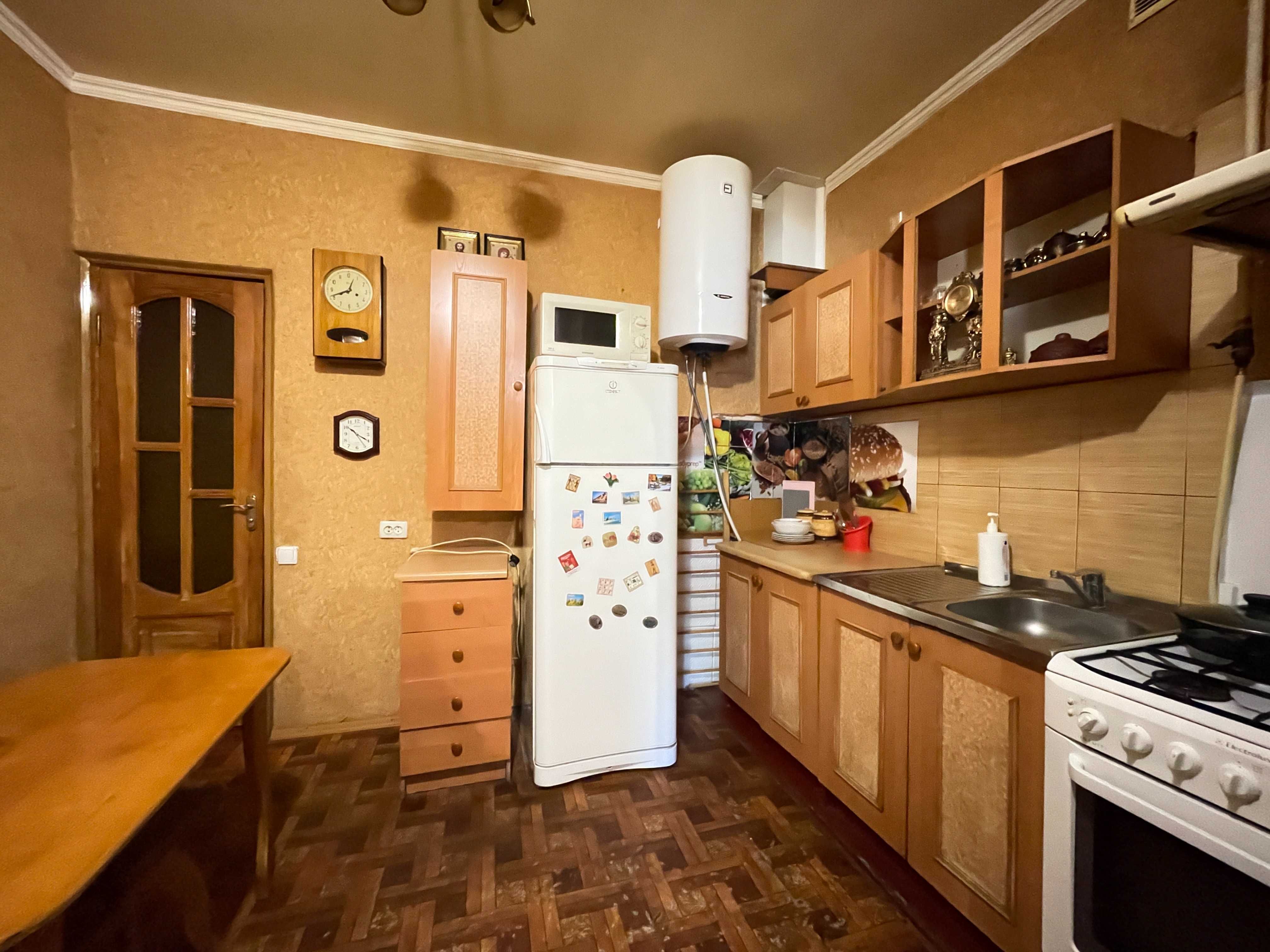 Продаж 2 кімнатної квартри