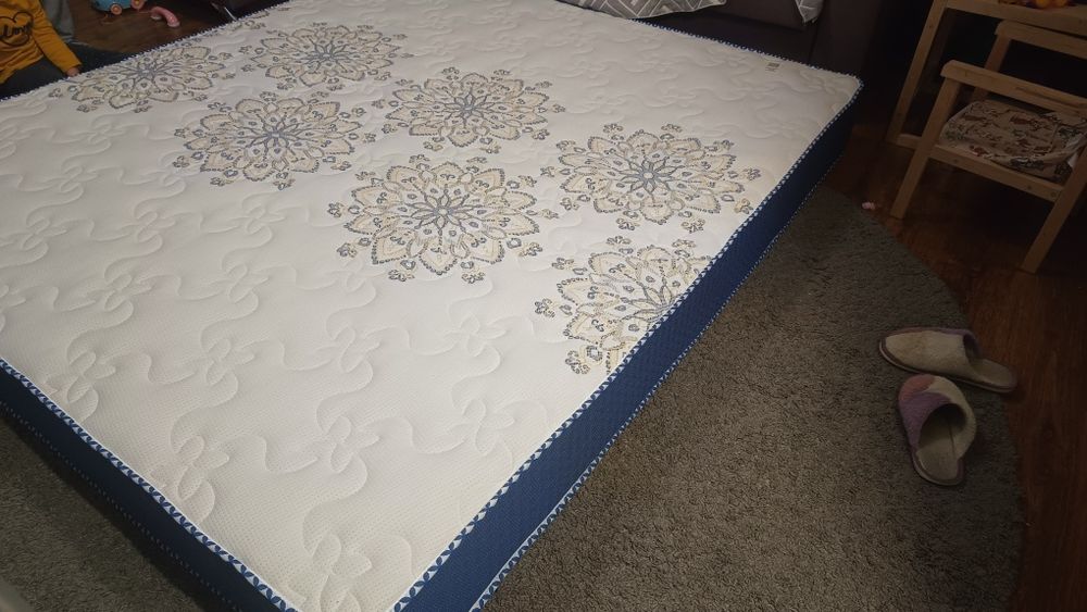 Продам терміново матрац Boho EMM 1800x2000