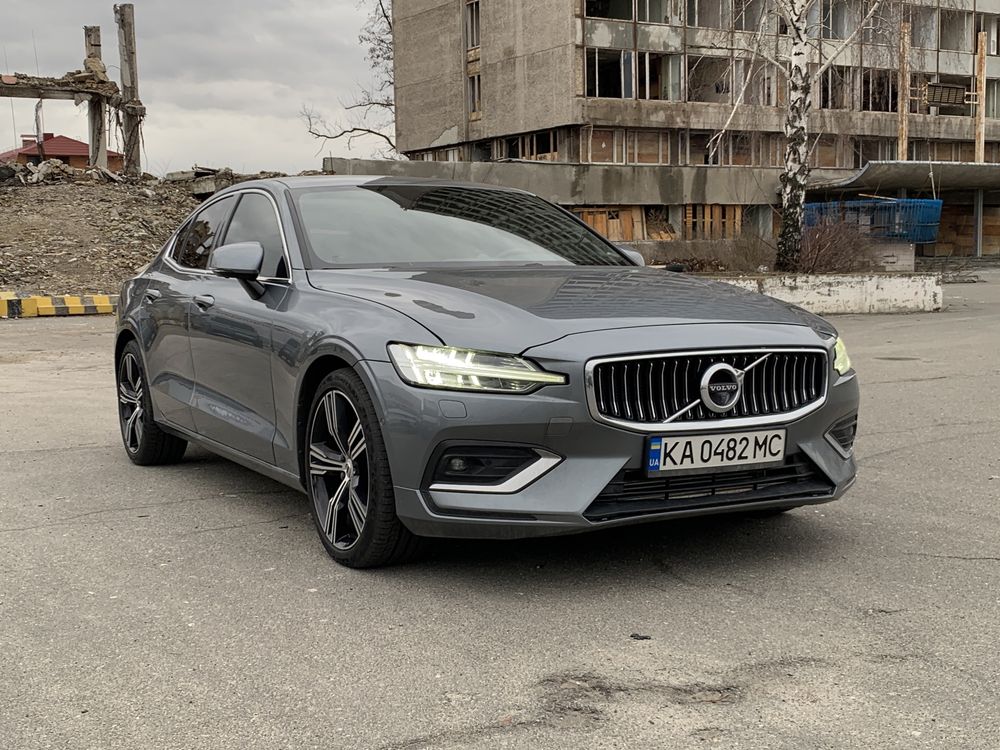 Volvo s60 2019 максимальна комплектація