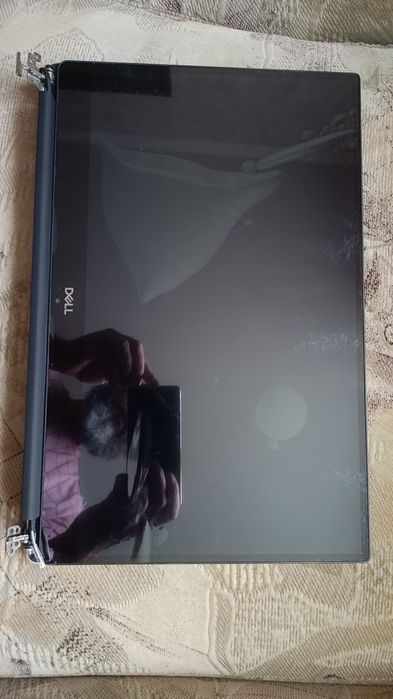 Продам экран Dell precision 5530 4k