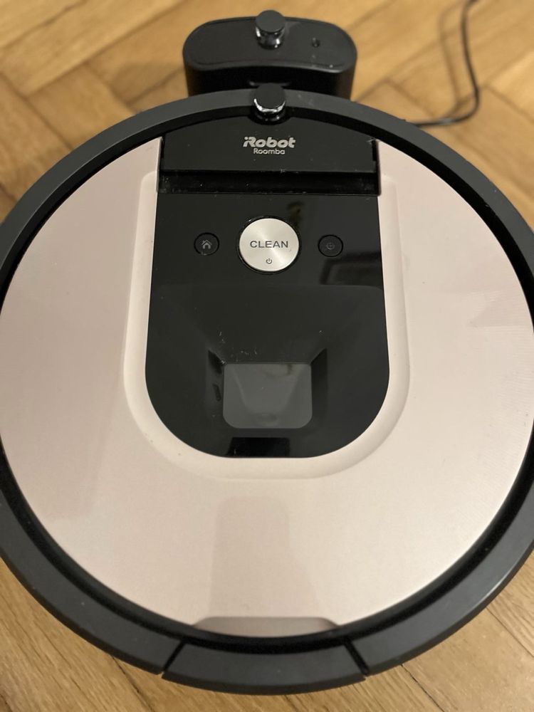Robot sprzątający IROBOT Roomba 974 NOWY